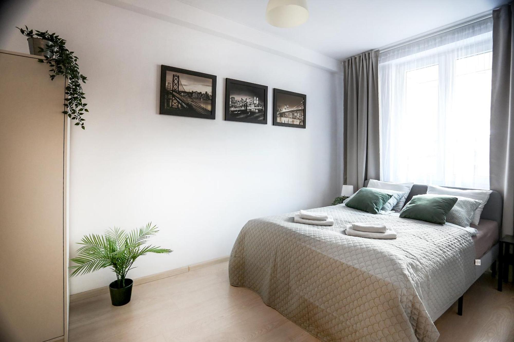 Fully-furnished With Air Conditioning For Families, Cracow Old Town Kraków